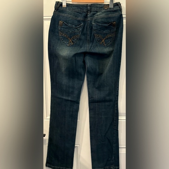 Hollywood Women's Blue Jeans - Picture 4 of 5